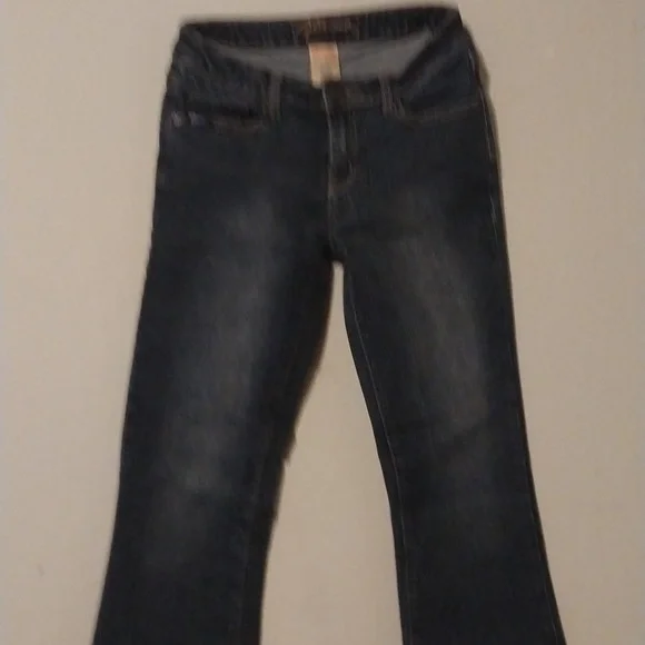 Jeans - Picture 2 of 4